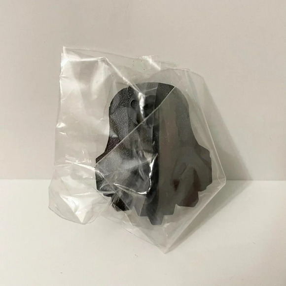 Transformers Megatron Enamel Metal Pin Double Rubber Backing - Picture 3 of 9